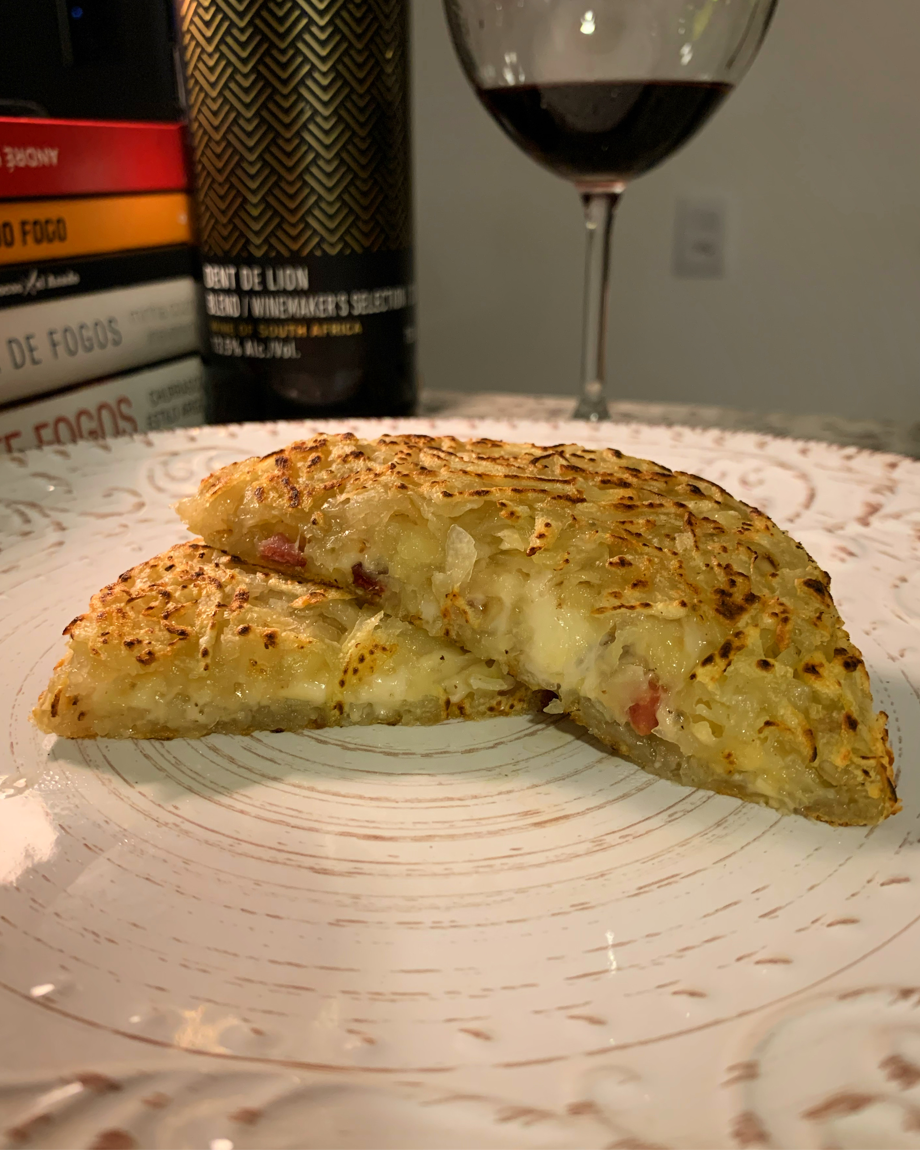 Rösti - em alemão: rösti e em inglês: potato rösti ou swiss potato rosti